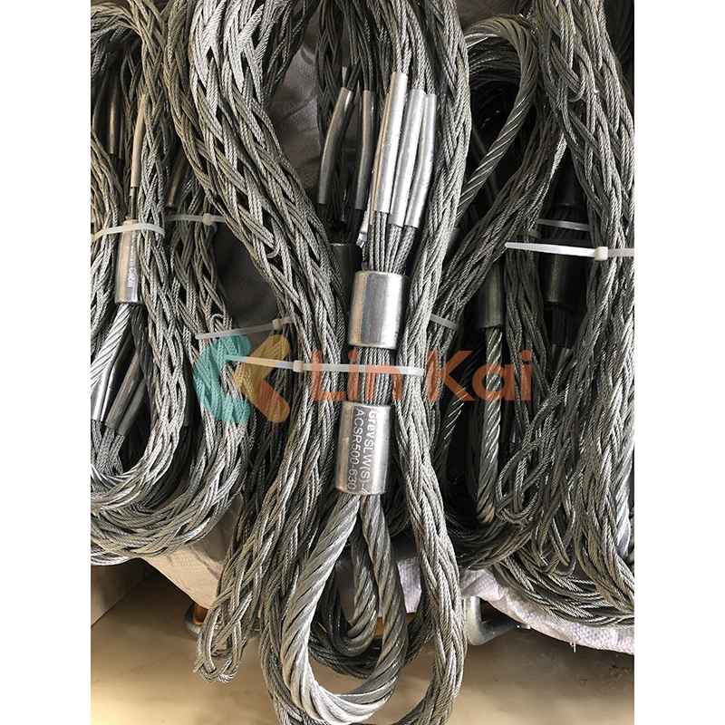 Conductor Mesh Socket Joints