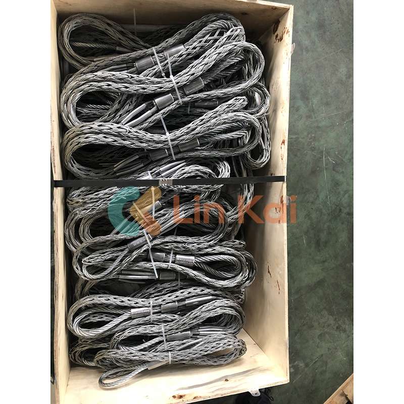 Conductor Mesh Socket Joints