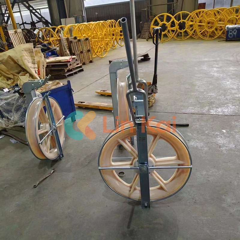 Helicopter Transmission Stringing Blocks