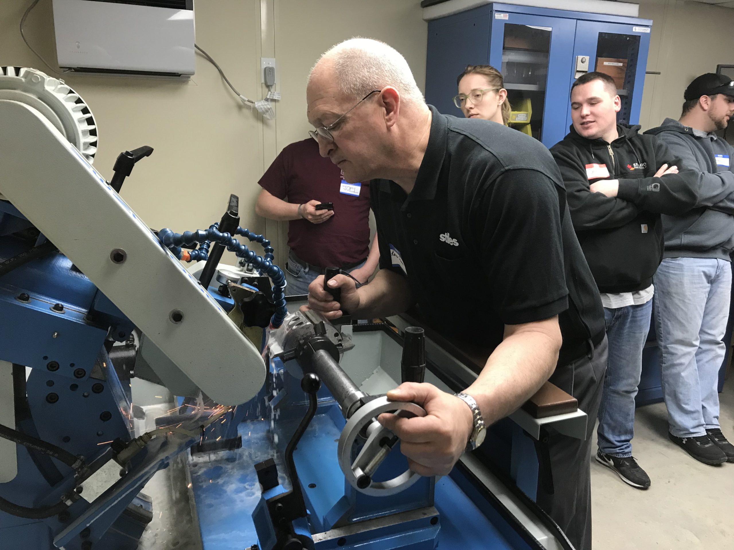 1525801975_Solid-WoodSeminar2