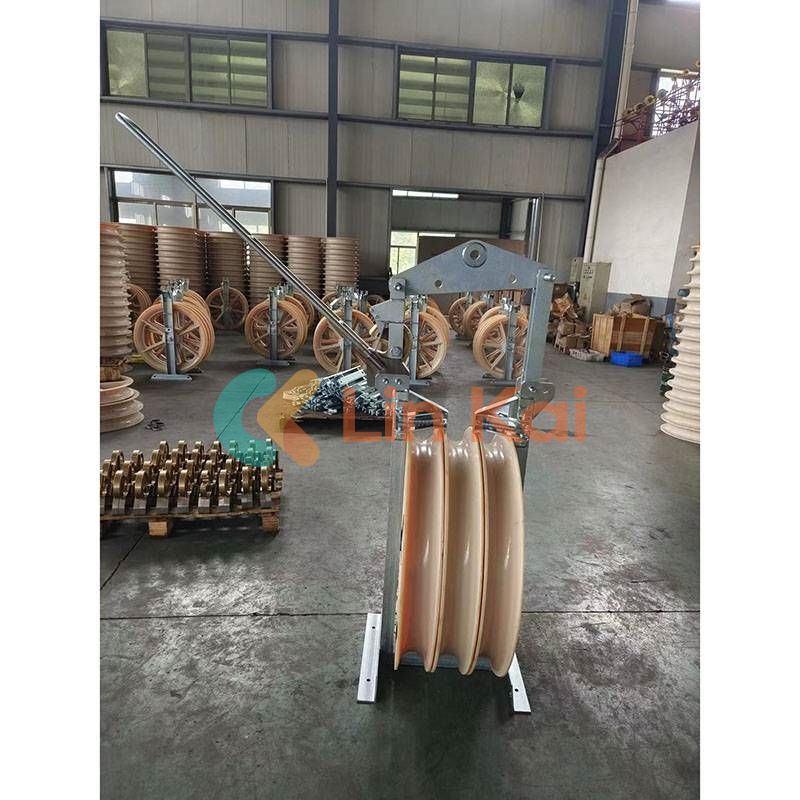 Helicopter Transmission Stringing Blocks